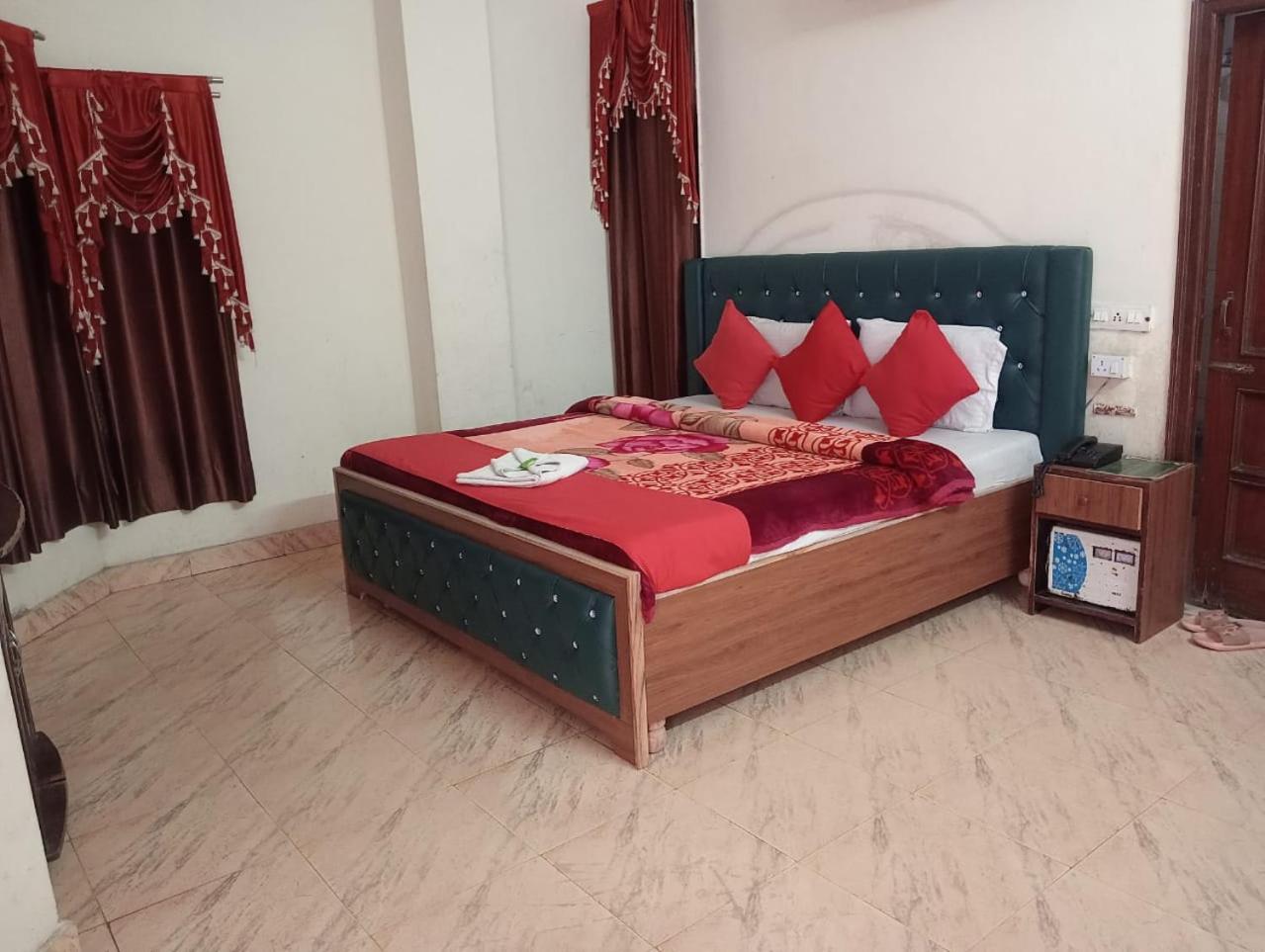 Hotel Paradise Chandigarh